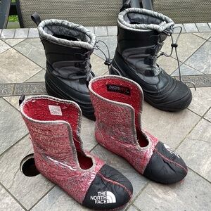 The North Face Black and Red Rain & Snow Boots Insulated Weather-Resistant